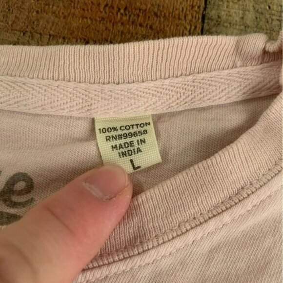 Blue 84 Key Largo pastel pink long sleeve graphic Tshirt men’s size L - Picture 6 of 9